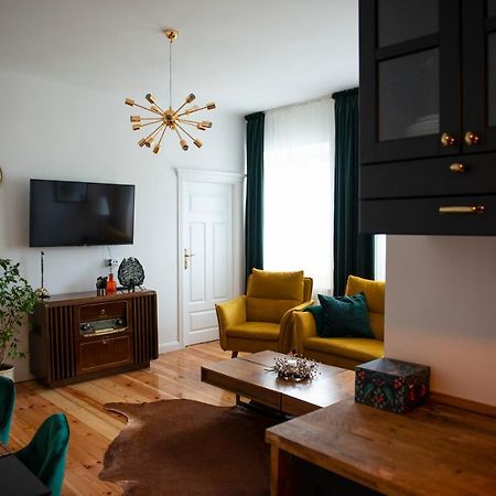ChełmKlimatyczny Apartament Art Decoアパートメント エクステリア 写真